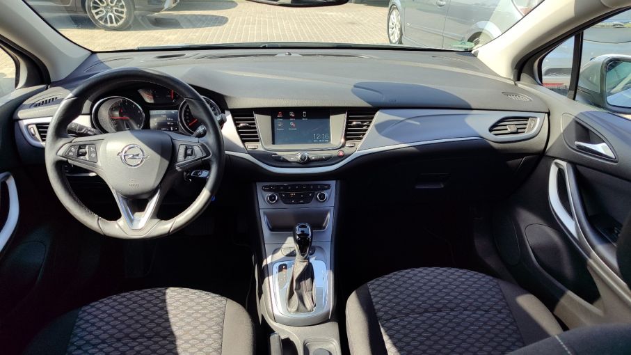 Opel Astra K 1.4T AUTOMAT Szyberdach Niski Przebieg Kolor Ekran Serwis ASO Gwarancja 20